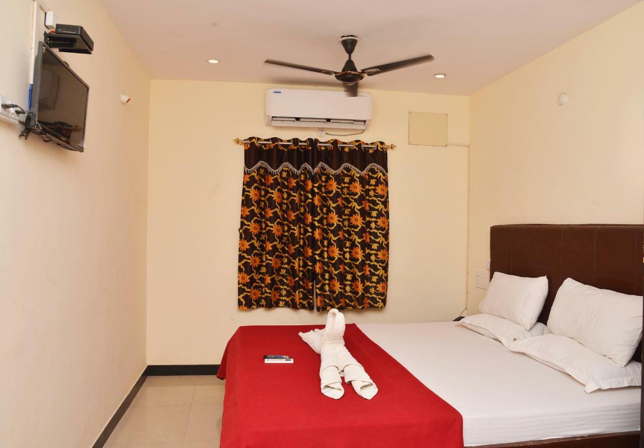 Hôtel Krish Residency à Madurai Extérieur photo