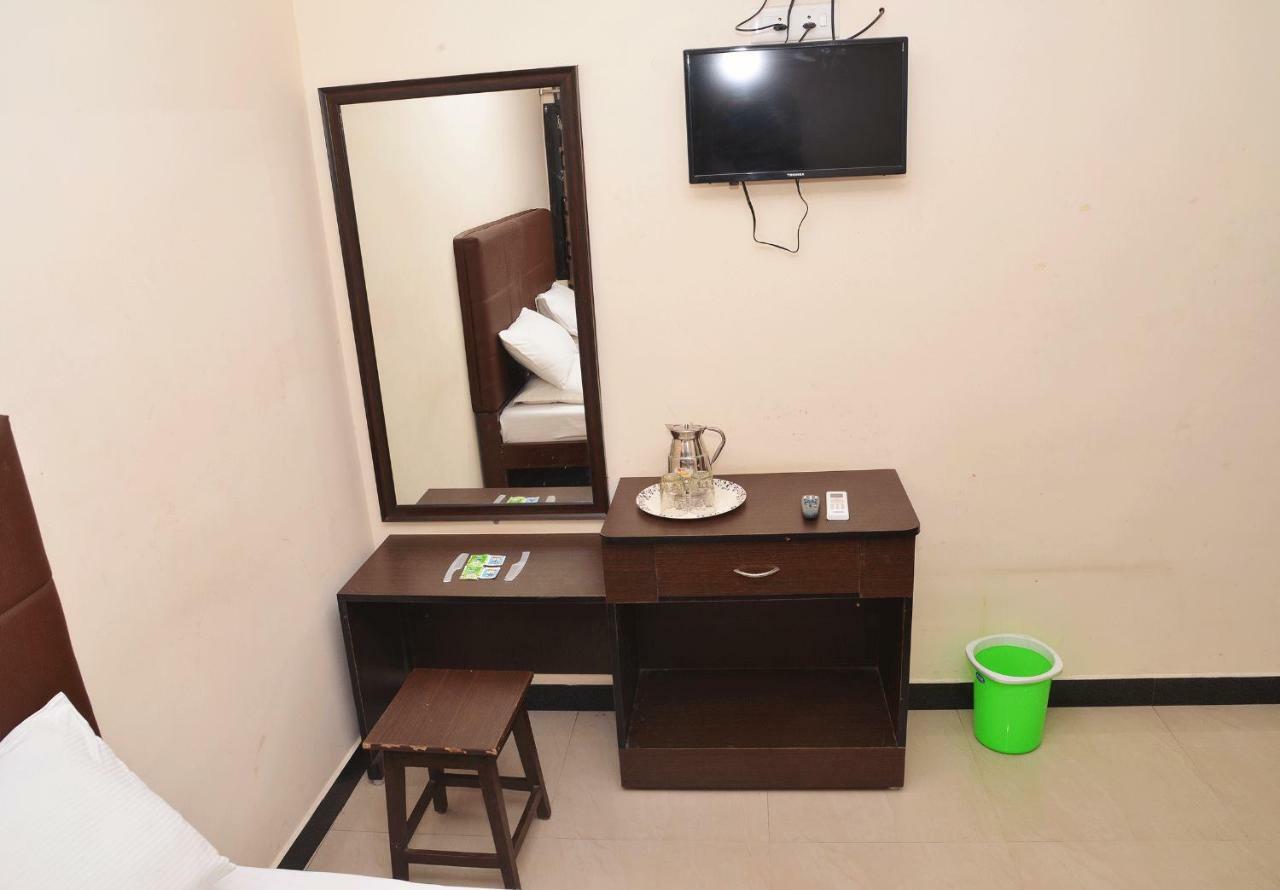 Hôtel Krish Residency à Madurai Extérieur photo