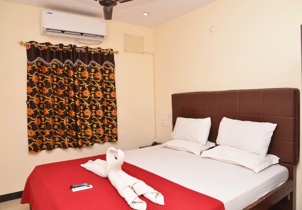 Hôtel Krish Residency à Madurai Extérieur photo
