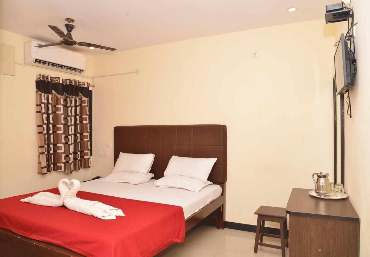Hôtel Krish Residency à Madurai Extérieur photo