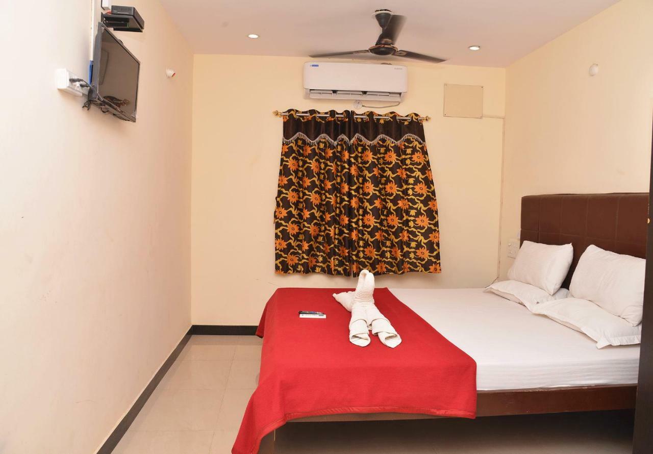 Hôtel Krish Residency à Madurai Extérieur photo